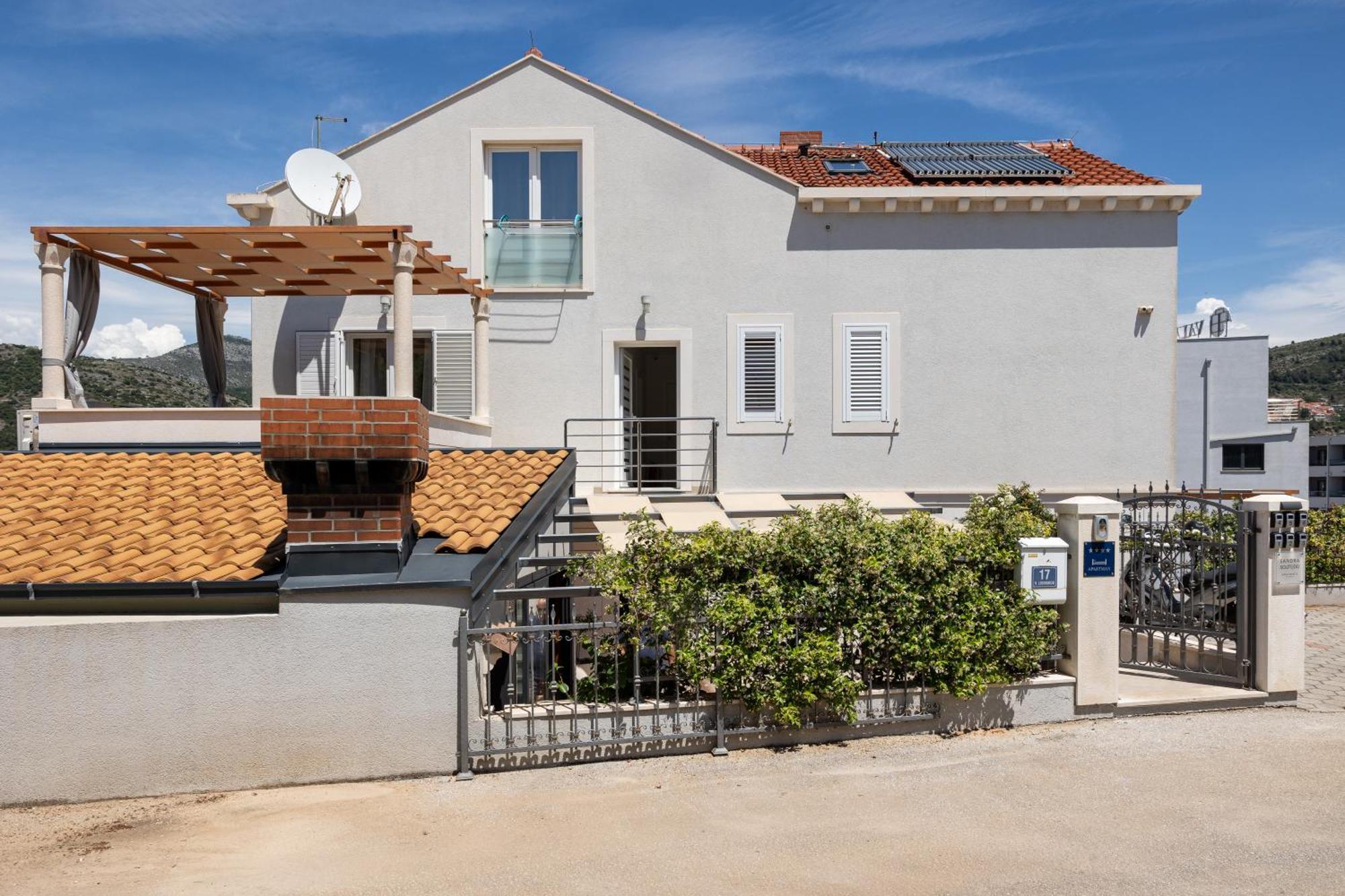 דוברובניק Apartments Sandra Solitudo II מראה חיצוני תמונה